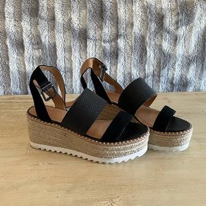 COPY - Women’s Platform Wedge Sandal